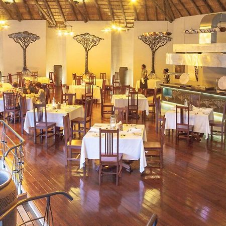 Chobe Safari Lodges Kasane Zewnętrze zdjęcie