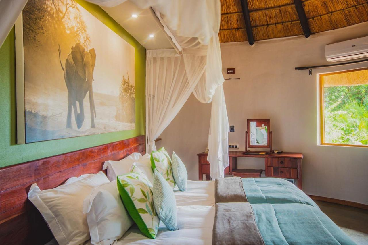 Chobe Safari Lodges Kasane Zewnętrze zdjęcie