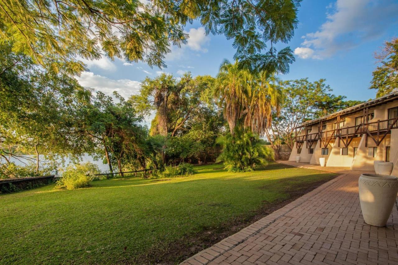 Chobe Safari Lodges Kasane Zewnętrze zdjęcie
